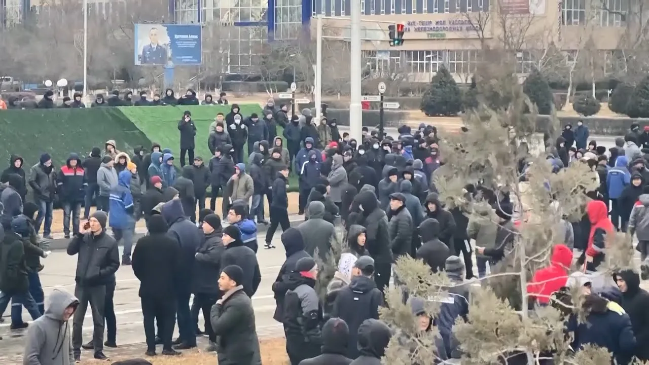 Актау. Митинг 04.01.2022