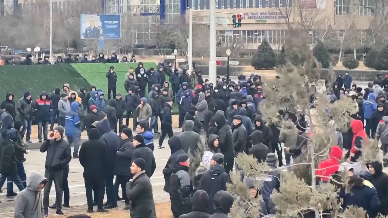 Актау. Митинг 04.01.2022