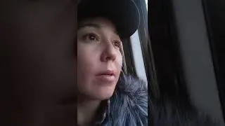 Полиция незаконно задержали людей. Одна из задержанных Каламкас #Ботабекова, Туркестан, 04.01.2022