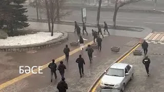 «Волонтеры» Дикого Армана выбегают на «охоту» за курьерами. 11.05.2023. Эксклюзивное видео/ БАСЕ