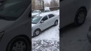 Незаконное наружная слежка за домом гражданского активиста Нурлобая Алтынбекова, Астана 13.02.2022.