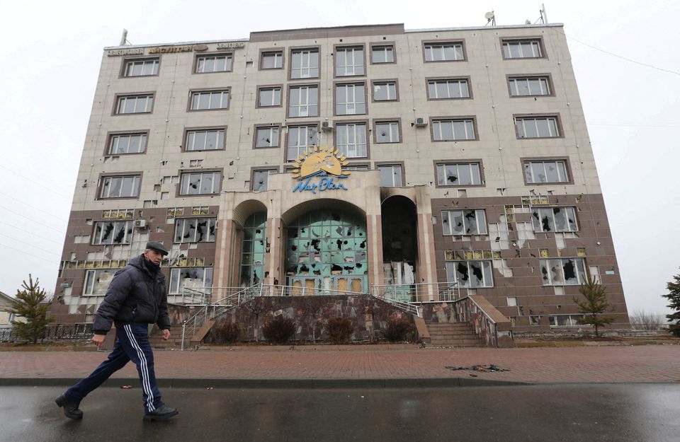 Экс-премьер Қазақстан басшысы Назарбаев фракциясын бейтараптандыру үшін тез әрекет етуі керек дейді