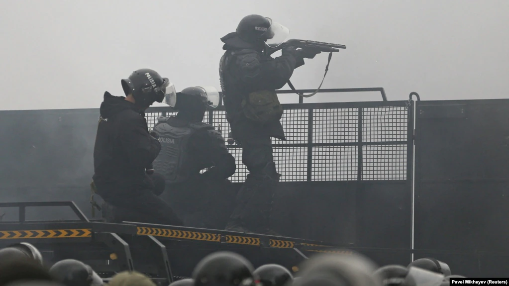 "Қаңтар құрбандарының қазасын билік дұрыс тексермей отыр". HRW мәлімдемесі мен үндеуі