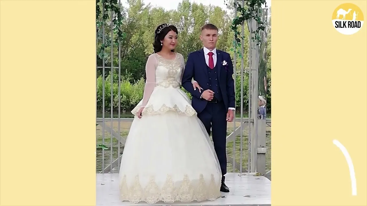 «БОЮСЬ, КАК БЫ НЕ ВЫКОПАЛИ ТЕЛО МОЕГО СЫНА» #kazakhstan #алматымитинг #euinkz #жанаозен #санкции