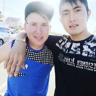 Childhood friends Vadim and Ruslan. Photo from the family archive.