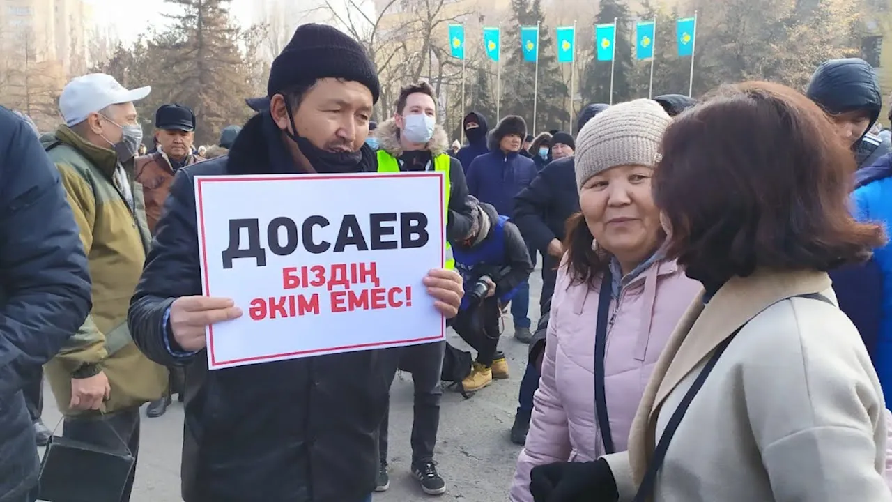 "Досаев, кет!" - митинг в Алматы