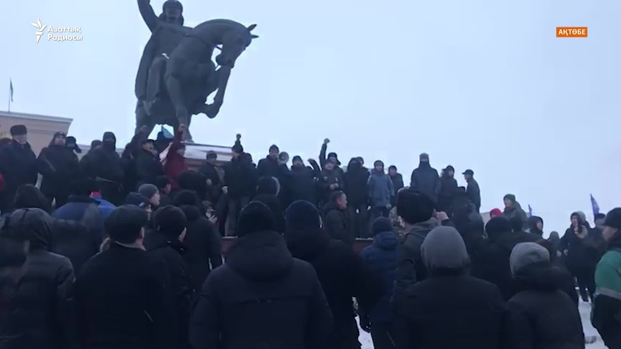 Ақтөбеде халық алаңнан тарамай тұр
