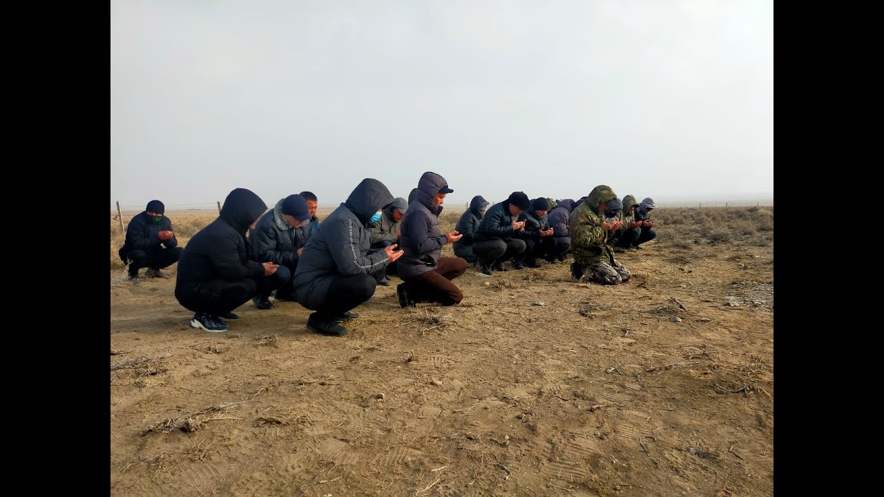 Ауыл тұрғындары зират күзетіп жүр. Олар эксгумацияға қарсы