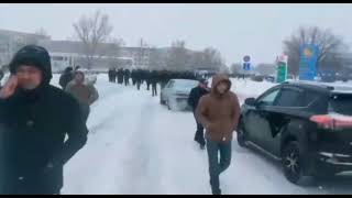 УРАЛЬСК. НАЧАЛОСЬ ШЕСТВИЕ