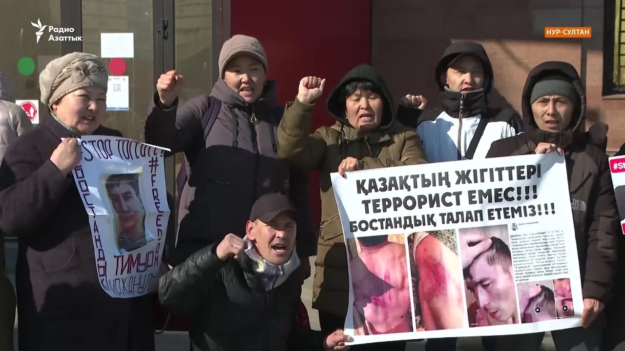 «Поклялась, что накажу стрелявшего». Родные погибших и арестованных в январе пришли в Акорду